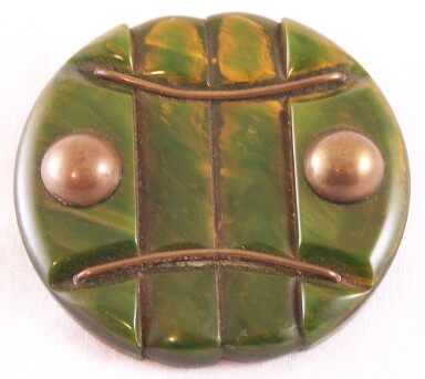 BP43 round green bakelite pin